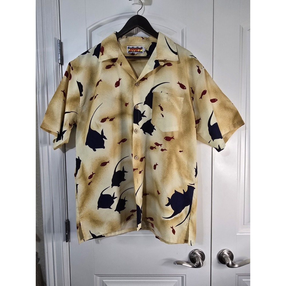 Zero Effect Mens Large‎ Fish Print Short Sleeve Button Down Camp Shirt Tan Navy